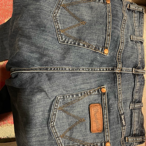 WOMEN'S WRANGLER RETRO® HIGH RISE SKINNY JEAN - Picture 7 of 8